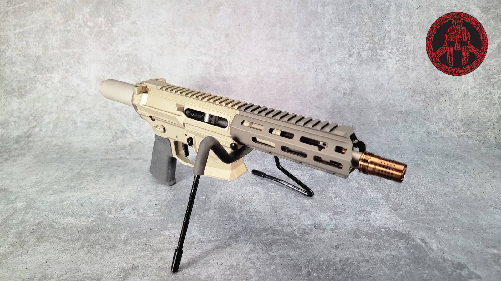 Q HONEY BADGER PISTOL 7\, image size:1600x900