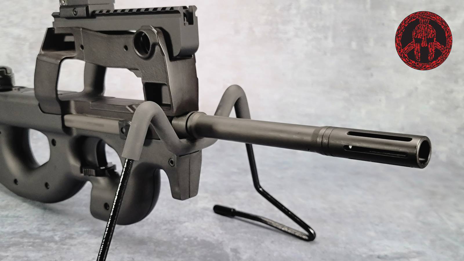 Fn America Ps90 Standard 5.7x28mm Semi-Auto Rifle Bundle Vortex Viper-img-1